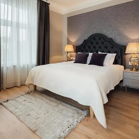 Amella Aparthotel 4*