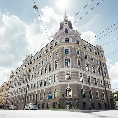 Amella Riga