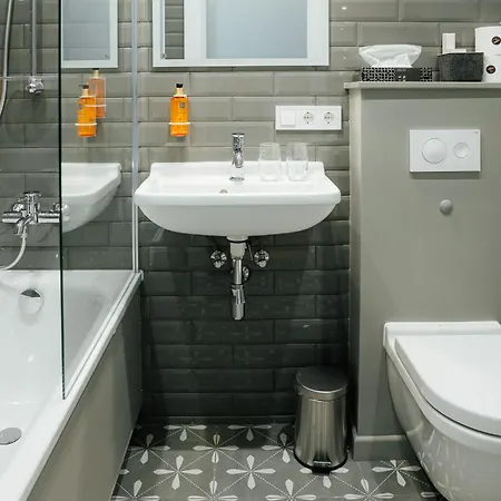 Amella Aparthotel 4*