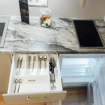 Amella Apartmanhotel
