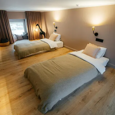 Hotel apartamentowy Amella 4*