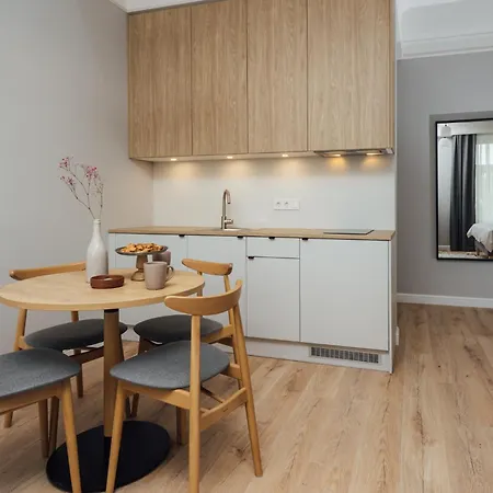 Amella Aparthotel 4*